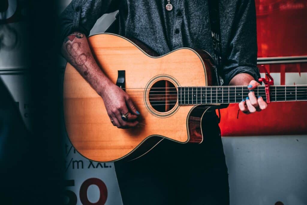 best acoustic guitar lessons