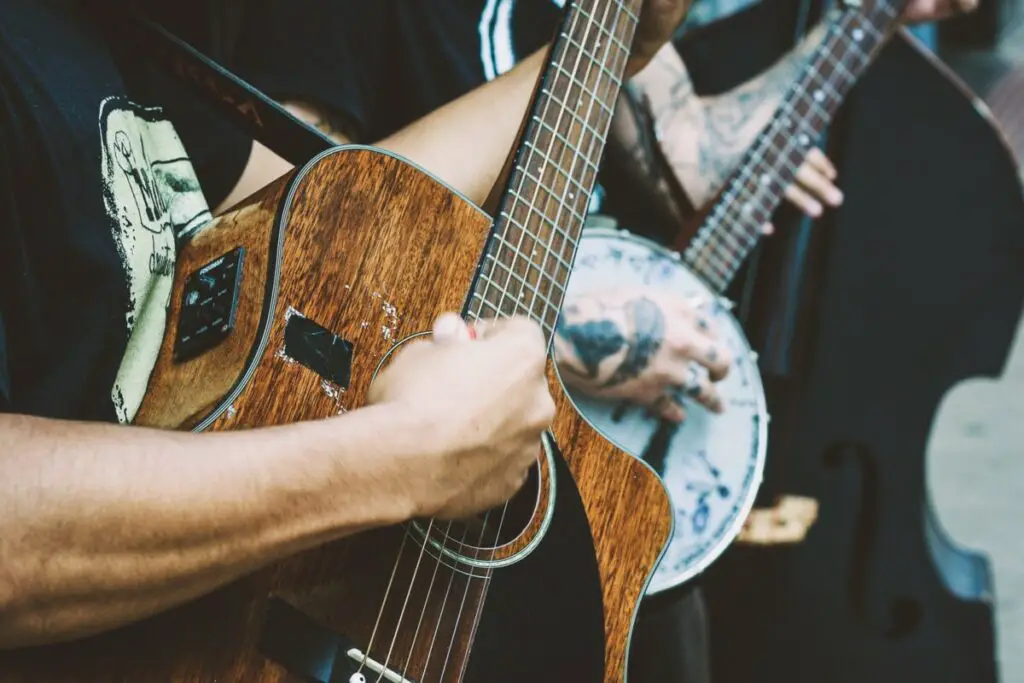 learn bluegrass guitar